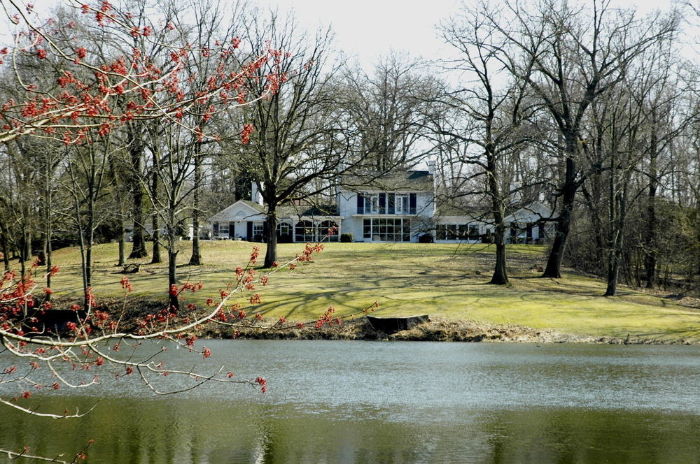 Ruby Lodge At Spring Lake Woods Madisonville Exterior foto